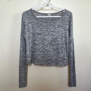 Garage crop top - long sleeved